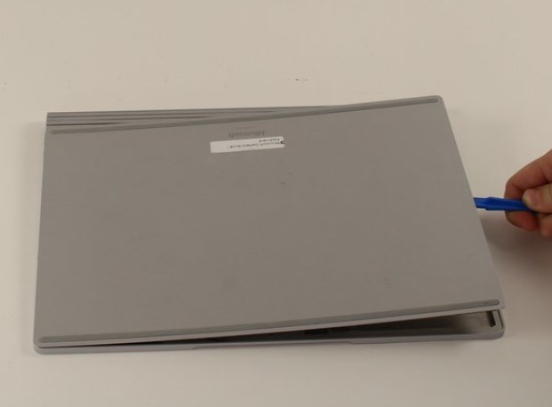 تعویض پورت USB کیبورد Microsoft Surface book