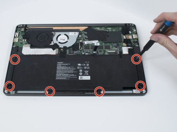 تعویض SSD لپ تاپ Razer Blade Stealth 2018