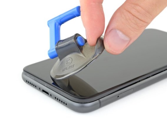 باز کردن پنل جلو iphone 11