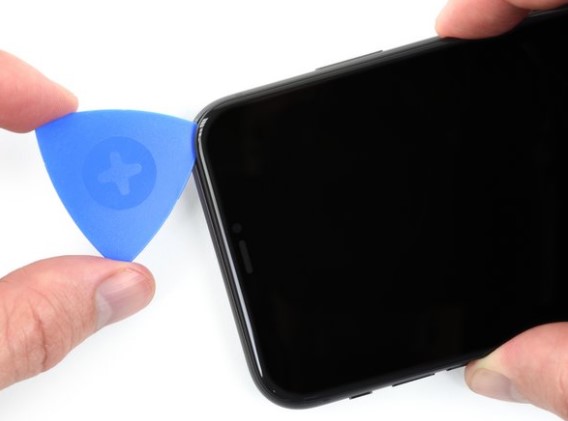 باز کردن پنل جلو iphone 11