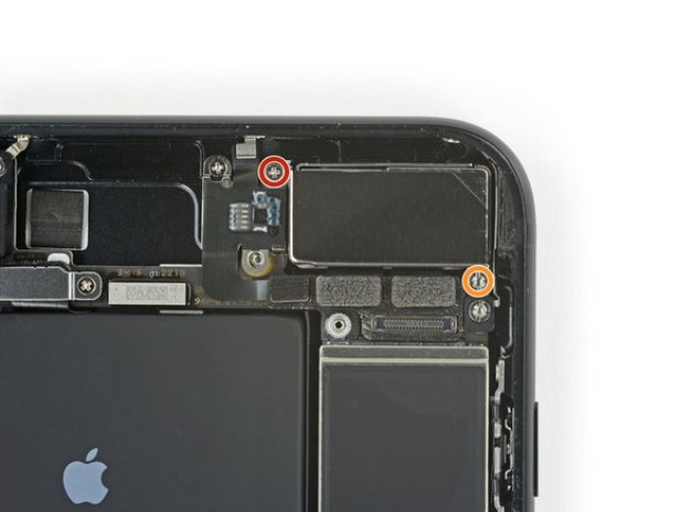 جدا کردن برد iPhone 7 plus