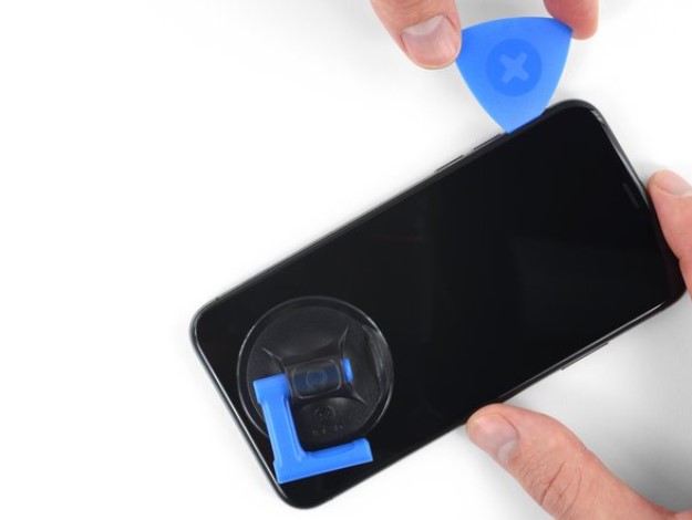 مراحل باز کردن گوشی iPhone X