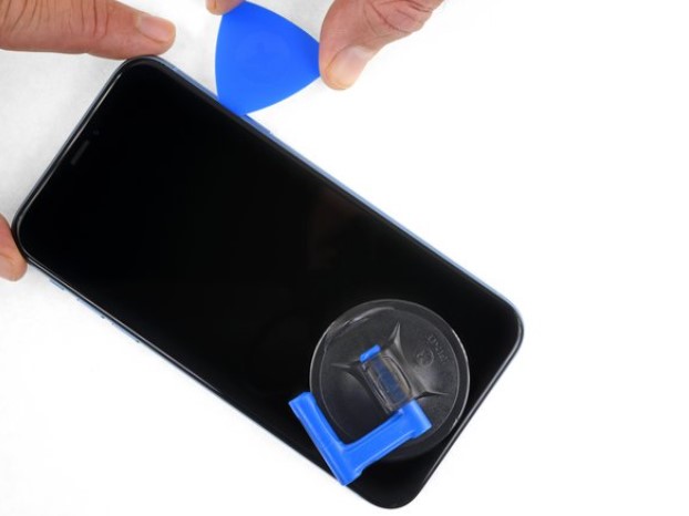 باز کردن پنل جلو آیفون XR